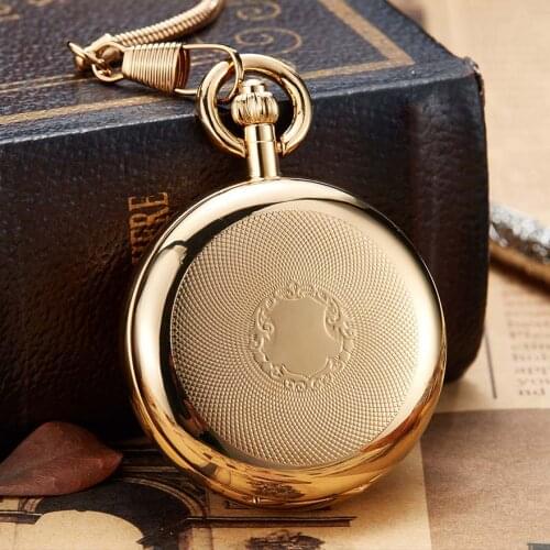 Luxury Golden Color Mechanical Pocket Watch with Chain Hand Winding Copper Fob Watch No Battery Men Roman Numbers Dial Clock