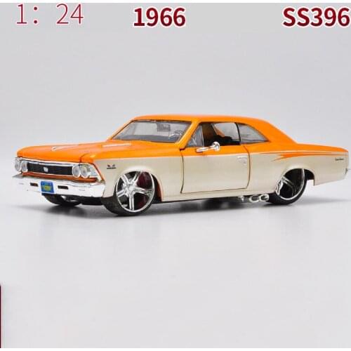 Diecast 1/24 Static Display Gift Chevrolet 1966 Corvette SS396 Simulation Alloy Car Model Hot Toys for Boys Vehicle Kids