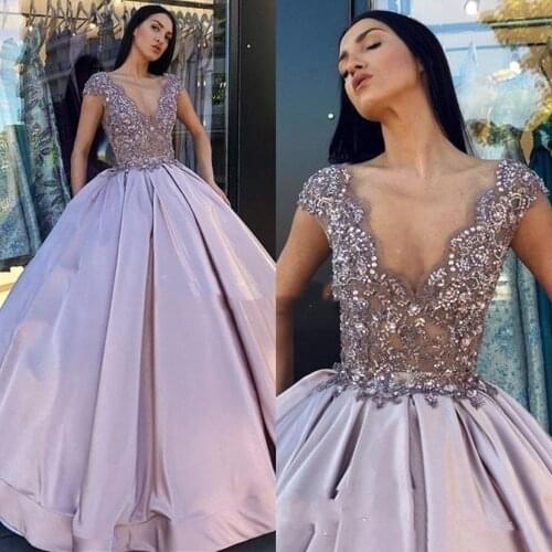 2021 Lilac A Line Quinceanera Evening Dresses Arabic Dubai Style Sexy Plunging V Neck Cap Sleeves Applique Sequins Party Prom Go
