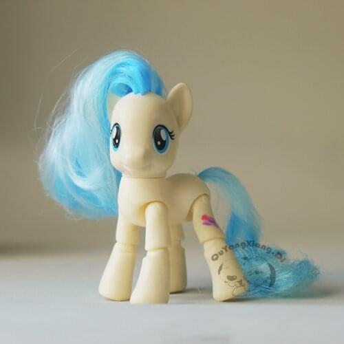 P8-050 Action Figures 8cm Little Cute Horse Model Doll Miss Pommel Runway Show Anime Toys for Children