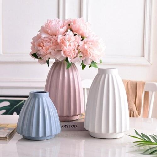 1pc Elegant Origami Vase Ceramic Flower Vase Home Decoration Centerpiece Ornament Pink Angled Stoneware Desktop Vase 16/25cm