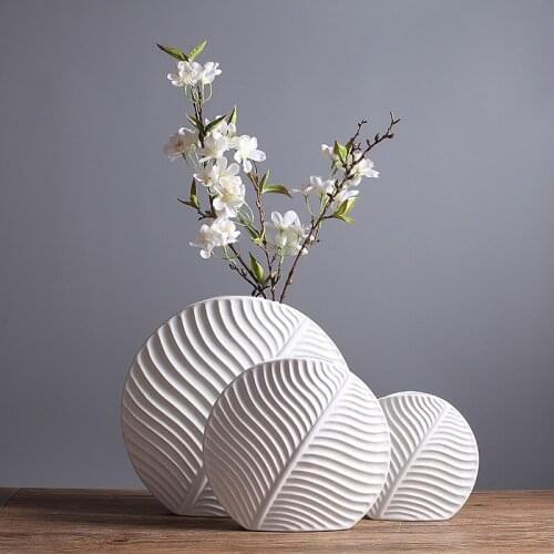 Modern Fashion Porcelain Leaf Shape Flower Vase Set Minimalist Ceramic Jardiniere Art and Craft Adornment Furnishing Accessories