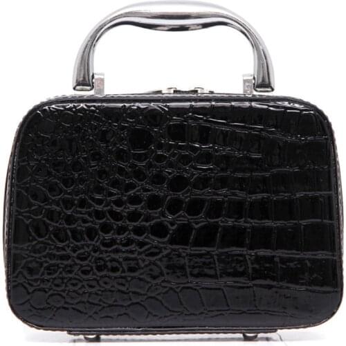 Women make up bag ladies large-capacity Travel toiletry cosmetics storage organizer box female Beauticians bag Makeup Case Pouch