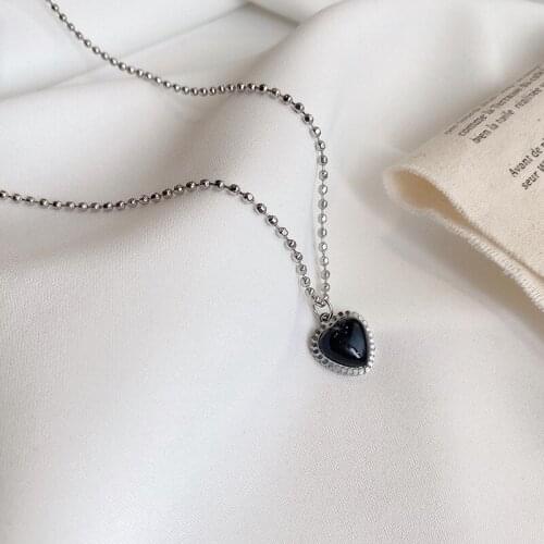 Titanium Steel Necklaces For Women Fashion Jewelry Accessories Retro Black Heart Pendant Necklace Simple Cute Gift