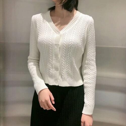 UNUTH Girls Slim Hollow Out Knitted Sweaters Fashion Ladies Soft Cotton Knitwear Vintage Women Chic Tops Female Cardigan Cute