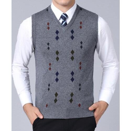 Mens Fine Knit Sweater Vest Mens V-neck Striped Pullover Sweater Hem Gentleman Slim Fit Casual Sweaters Sleeveless Pullovers