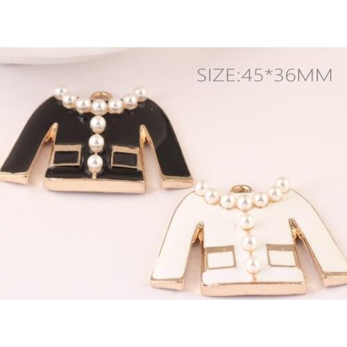 New Arrival Big Size Pearls Decorated Enamel Fashion Cloth Necklace Pendants DIY Jewelry Findings Oil Drop Alloy Jewelry Charms