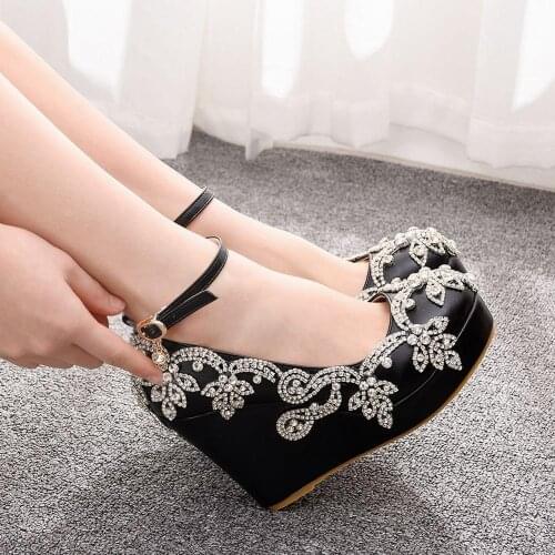 Crystal Queen Luxury Crystal Rhinestone Bride Wedding Shoes Woman Ankle Strap High Heels Wedges Platform Buckle Strap Pumps