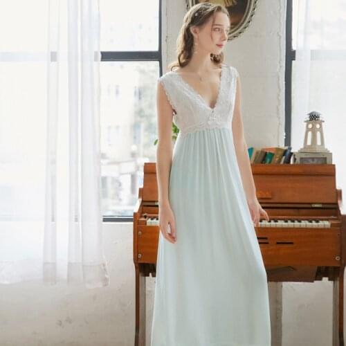 Summer Ladies Vintage Nightdress V-Neck Lolita Sleeveless Long Lace Nightgowns Sexy Women Sleepwear Plus Size Negligee