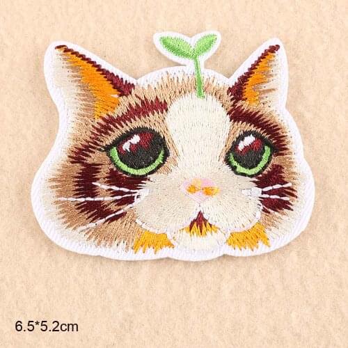 Cartoon Lovely Cat With A Grass On Head Iron On Patch Embroidered Clothes Patch For Clothing Boys Clothes Stickers Garment