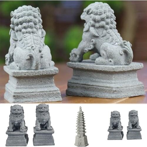 2Pcs Mini Stone Lion Ornaments Decor Garden Statues Auspicious Lion Statues Gardening Lion Figurines