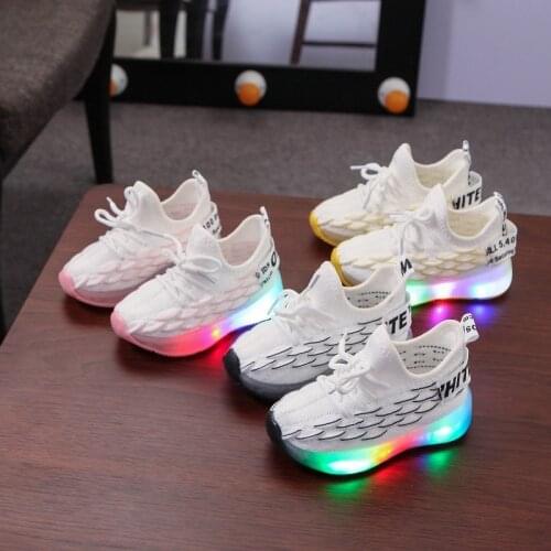 Childrens Tn Enfant Garçon LED Coconut Shoes Light Up 1-5 Years Old Baby Sports Running Shoes Boys Summer Mesh Sneakers