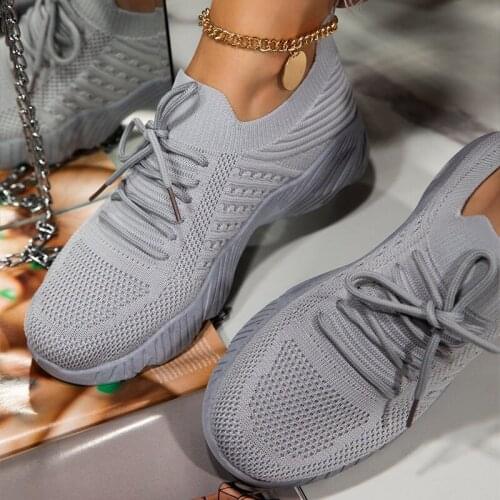Breathable Lace-up Flying Woven Casual Running Sports Shoes Vulcanized Shoes Womens Flat Shoes 2021 Summer New Style