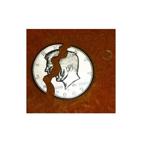 2pcs/lot Bite Out Coin/Folding Coin,Half Dollar Size,Magic Tricks,Close Up Magic,Gimmick,Illusions,Magia Toys Joke Gadget,Fun