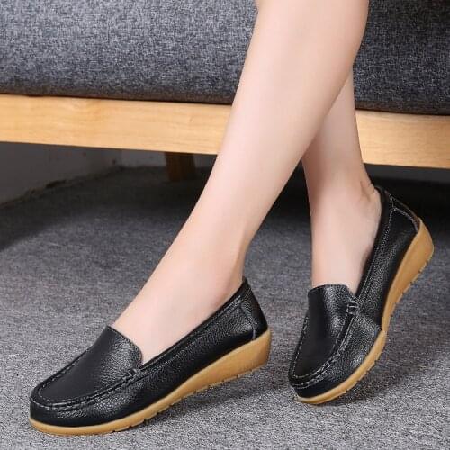 Womens Shoes Retro Fashion Moccasin Shoes Comfortable Increase Wedge Shoes Breathable Nurse Shoes Leather Shoes Size 35-44