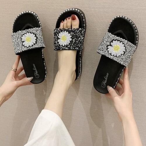 2021 Rhinestone Slippers Womens Thick-soled Flip-Flops Womens Fashion Sandals And Slippers Outer Wear Summer New
