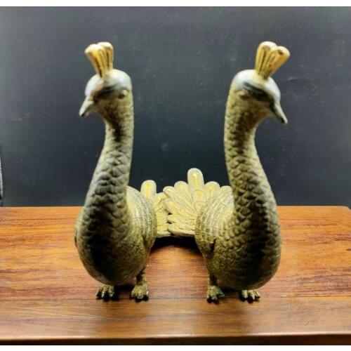 Make old Retro Chinese Antique Bronze Pure Copper Ware Brass carvings Peacock Statue Peafowl Trinkets Ornaments Decoration pair