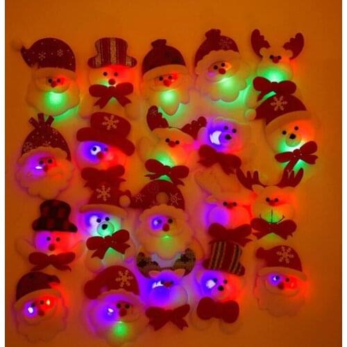 50 LED Flashing Batteries Santa Claus Deer White Bear Brooch Pin Badge Children Toys Adult Christmas Party Supplies Gift Box
