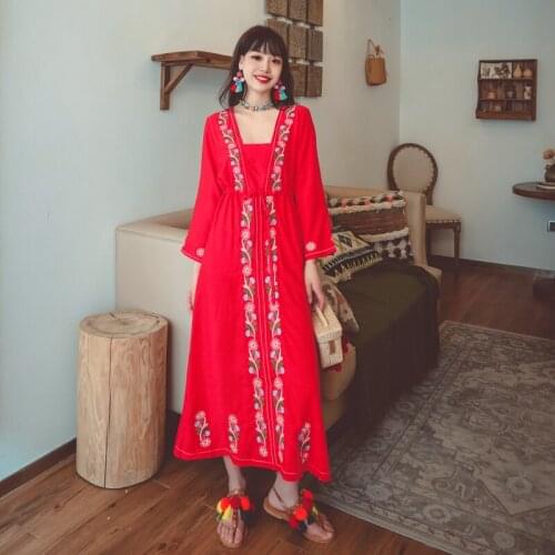 Collaosed Bohemia national wind heavy embroidery waist with holiday dress three color