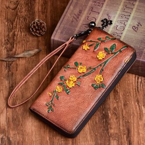 Genuine Leather Long Women Wallets 2021 Spring New Vintage Embossing Hand Wallet Multifunction Phone Purse Wallet Card Holder