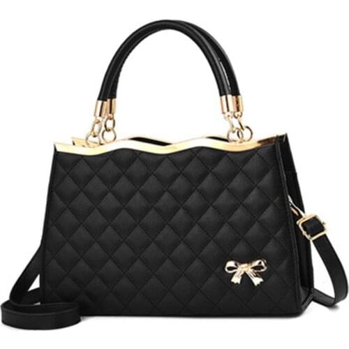 2021 New womens Lingge large capacity bag Portable Korean simple and simple square package Trend single shoulder messenger bag