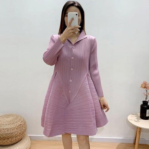 Issey Miyake pleated top dress long-sleeved autumn 2021 new elegant casual fat mm thin flower niche ethnic style dress for woman