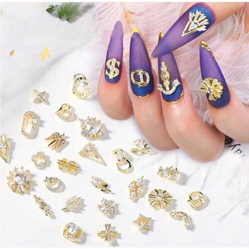 2 Pieces Fashion Luxury Zircon 3D Nail Art Decorations Shiny Pearl Diamond Crystal Alloy Pendant Manicure Design Accessories