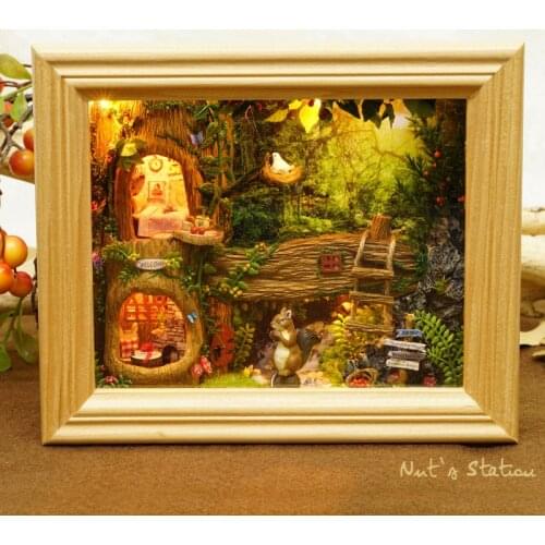DIY Doll House Photo Frame Design Nuts Station Miniature Dollhouse 3D Wooden Assembly Toys Gifts for Lady Children