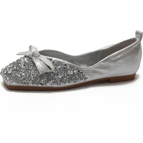 Korean version of the new rhinestone surface shiny shallow mouth flat single shoes wild one pedal lazy Loafers