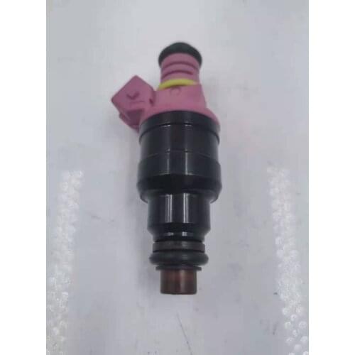 Standard Motor Products FJ713 Fuel Injector