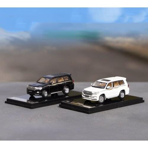 Diecast 1:64 Land Cruiser LC200 SUV Off-road Vehicle Alloy Car Model Decoration Collection Souvenir Ornaments Display Toy Gift