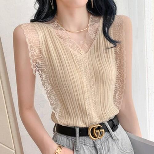 Sweet V-Neck Hollow Out Lace Knit Vest Women Korean Outer Wear Sleeveless Tank Tops Black White Bottoming Shirt Camisole Blouses