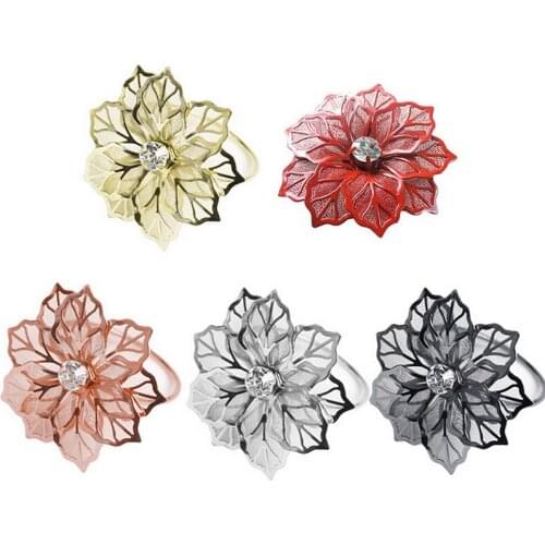 6pcs Home Table Metal Party Towel Hotel Holder Serviette West Dinner Hollow Crystal Flower Napkin Rings Wedding Decor