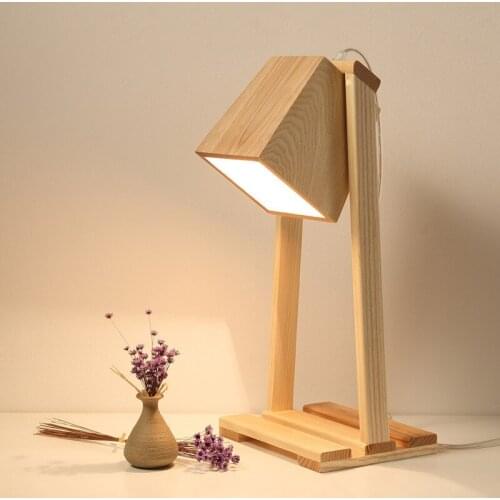 Wholesale Nordic real wood desk lamp new puppy log desk lamp study desk lamp of bedroom the head of a bed reading lamp