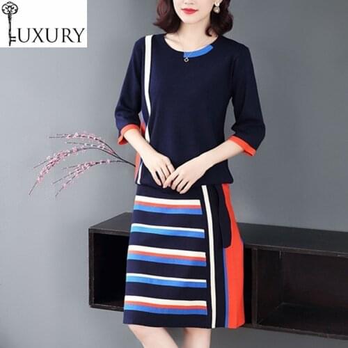 Fashion Autumn Sweater Winter Suits 2 Piece Set Women Knitted Jumpers+Striped Knit Skirt Suit Ladies Casual Soft Knitwear
