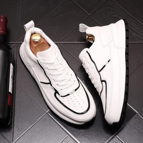 2020 Designer Men Loafers Shoes White Casual Comfort Breathable Tide Fashion Platform Trending Leisure High Tops Web Celebrity