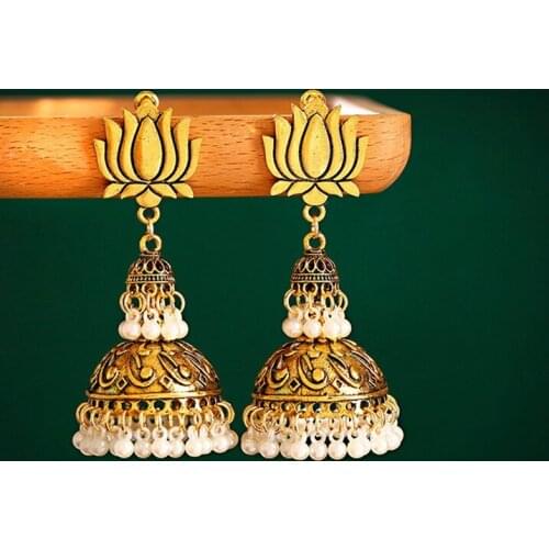 Vintage Afghan Gold Lotus Carved White Bead Tassel Indian Earrings 2020 Boho Ethnic Gypsy Drop Dangle Jewelry Earrings For Women