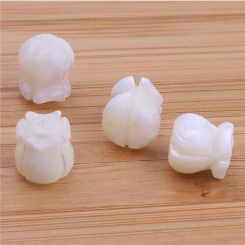 5pcs Natural White Shell Small purse bag shape pendant Charm hole size 1mm for necklace Accessory DIY Jewelry Making 9*8mm