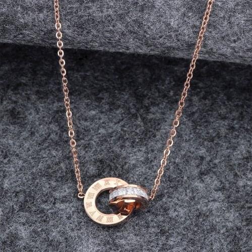 New Korean Fashion Titanium Steel Womens Necklace 2021 Hot Sale Double Ring Roman Numerals Diamond All-match Clavicle Chain