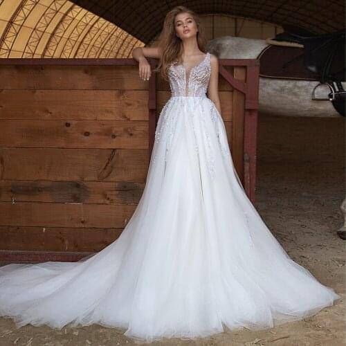 Sparkly Beading Wedding Dresses 2021 V Neck Crystal A-Line Tulle Bridal Gown For Women Sexy Open Back Sleeveless Custom Made