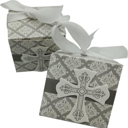 10Pcs/lot Sweet Vintage Handmade Candy Box Silver Cross Baby Shower/ Wedding Favor Gift Decorations Event Party Supplies