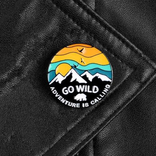 GO WILD round Pins Brooches Badges Sunset iceberg Polar bear enamel pin Clothes Backpack jeckets ADVENTURE IS CALLING Jewelry