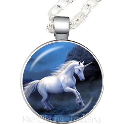 Unicorn 25mm Glass Cabochon Necklace White Horse Pendant Fashion Pegasus Jewlery For Men Women Sweater chain Gift
