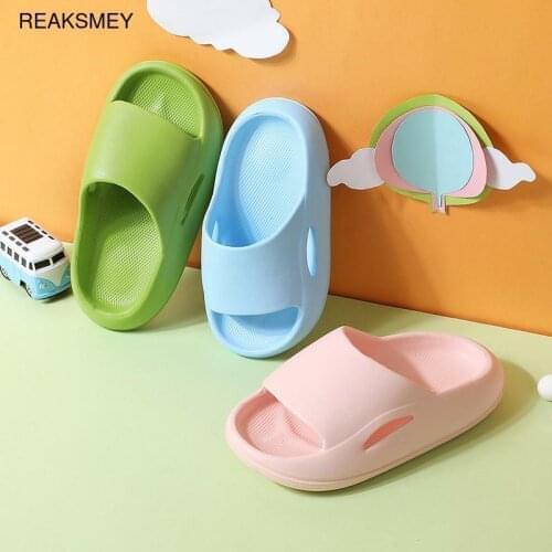 Girls Wide Slippers Autumn Summer New Kids Wide Solid Candy Eva Rubber Indoor Home Beach Garden Shoes Boy Slippers Students Shoe