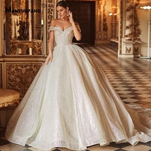 Custom Made Sweetheart Neck Shiny Chapel Train Bridal Ball Gown 2021 Hot Sale Off the Shoulder Zipper Wedding Dress for Women