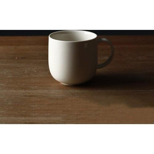 Europe Style Brief White Solid ceramic cups and mugs with handgrip porcelain drinkware Colors restaurant milk tea coffee mug cup