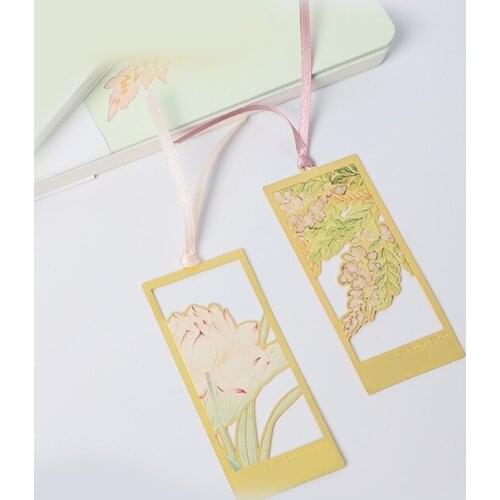 1pcs Creative Flower Hollow Out Metal Bookmark Student Gift Cosplay Accessories Decor Stationery Collectible New