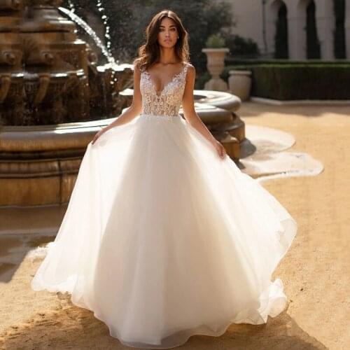 Backless Wedding Dresses A-line V-neck Tulle Appliques Lace Boho Dubai Arabic Wedding Gown Bridal Dress Vestido De Noiva