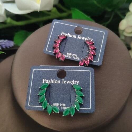 Funmode Elegant Green Leaf Shape Cubic Zirconia Stud Earrings For Women Jewelry Accessories Club Party Earrings Brincos FE129
