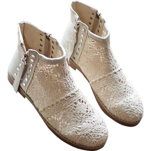 Boots Childrens Summer Art Retro Lace Hollow Low-heeled Flat Boots Short Side Zipper Rivet Versatile Martin Boots Women